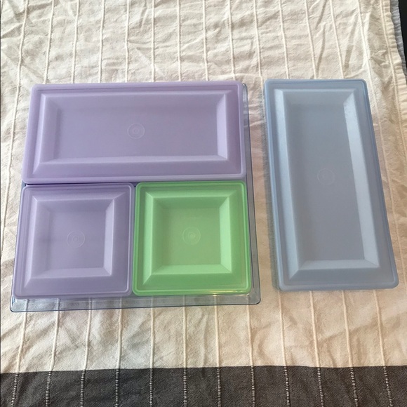 Tupperware party tray - Picture 2 of 5